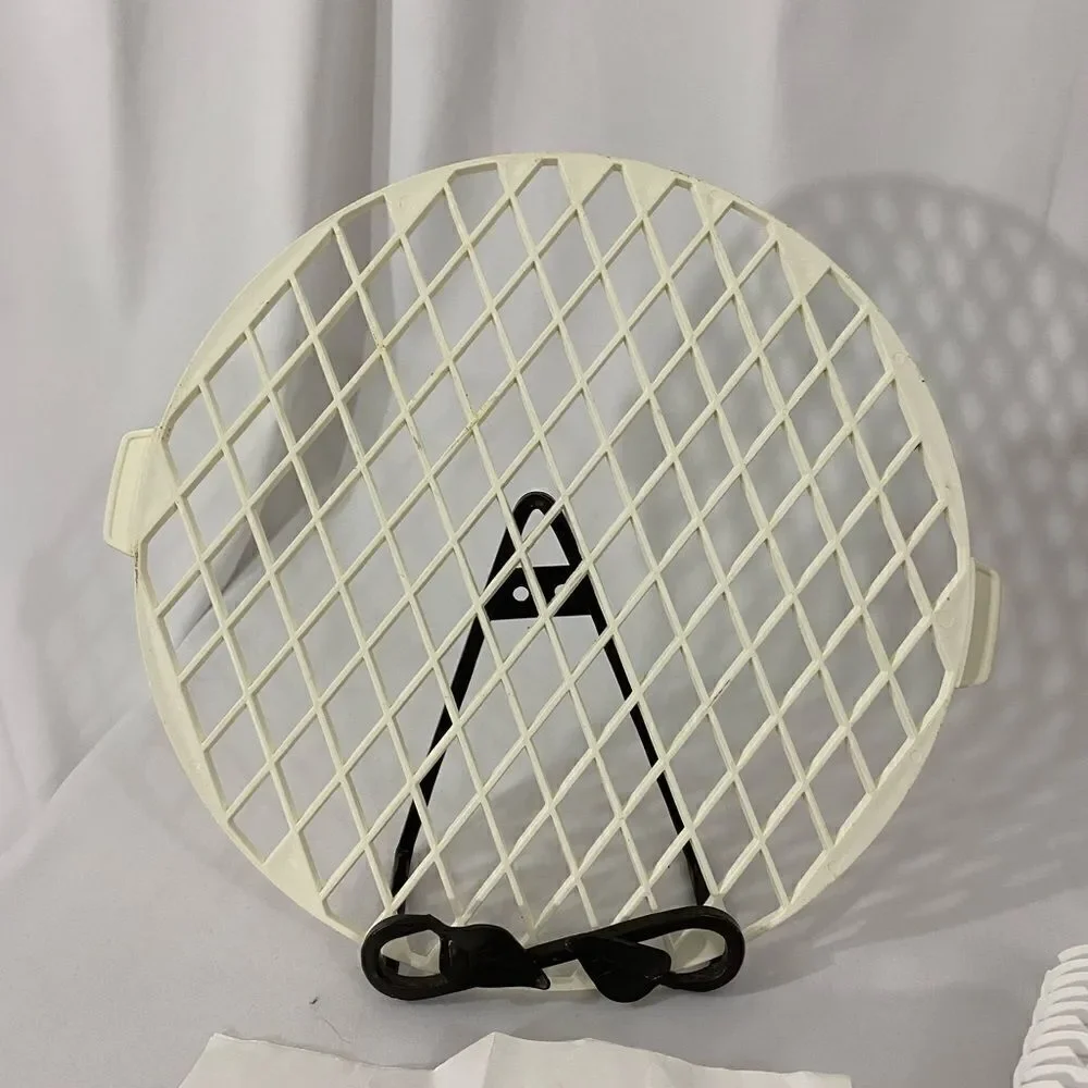 NWOT Lattice Pie Crust Cutters